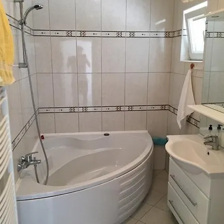 Apartment Spacious And Luxury *